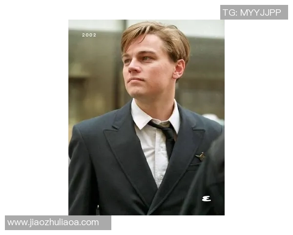 莱昂纳多:从足球场上的天才少年到世界级巨星的成长之路 莱昂纳多:从足球场上的天才少年到世界级巨星的成长之路